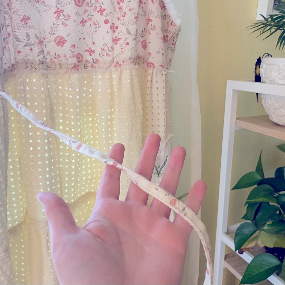 POL | Eyelet Patchwork Maxi Dress - Picture 5 of 10